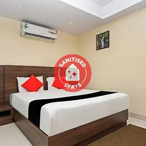 Hotel Capital O 76622 Raama Grand