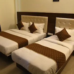 2* Hotel Advaitha Residency